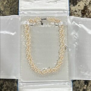 Elegant Pearl Necklace